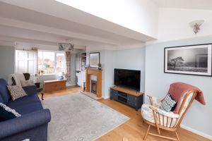 Sitting Room- click for photo gallery